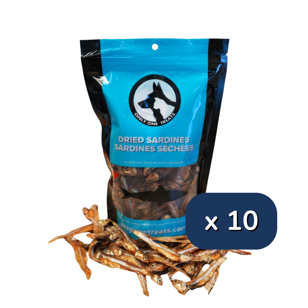 Bag of dried sardines with a label and a quantity indicator on a white background
