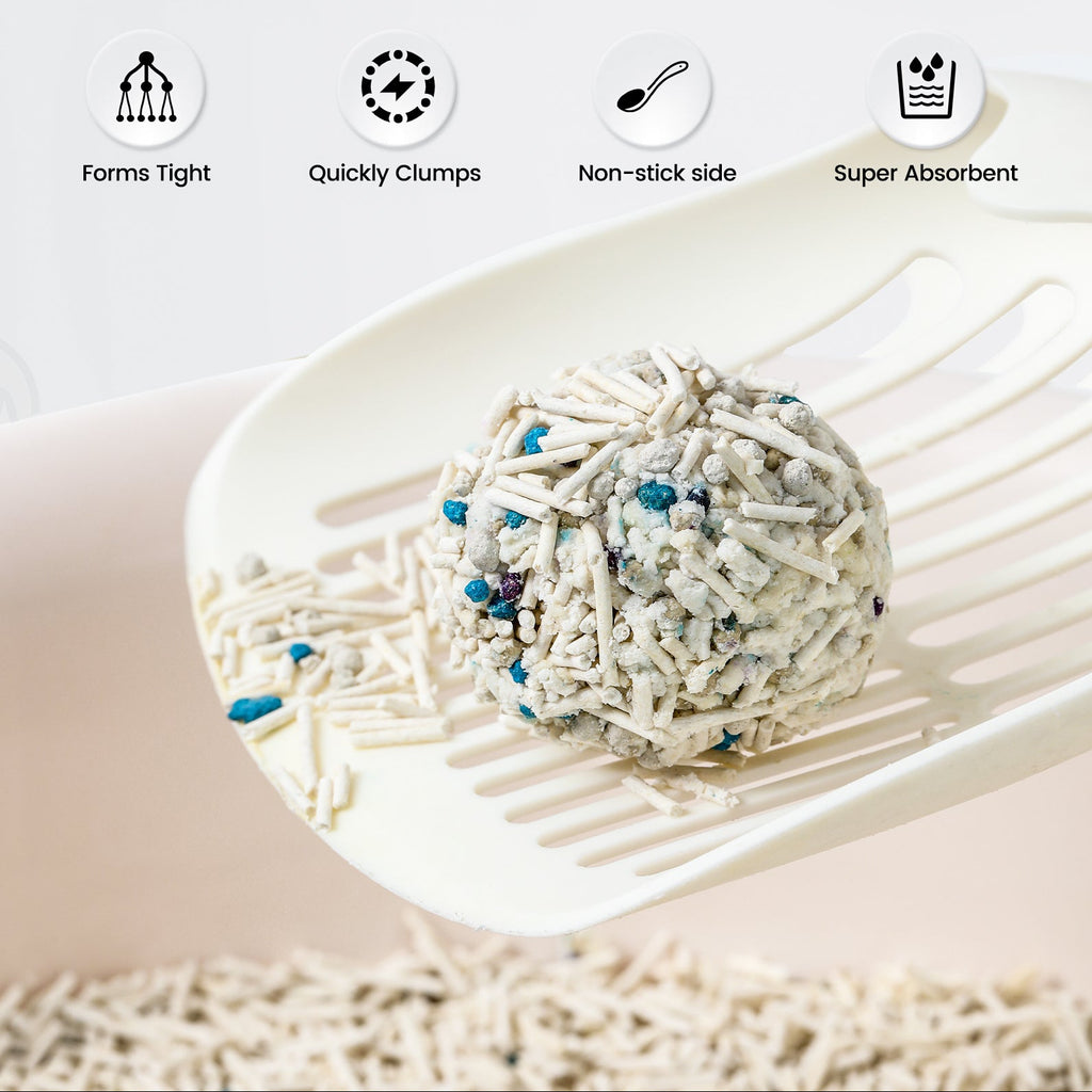 Noisy Lion Tofu Cat Litter on a scoop with product features listed.